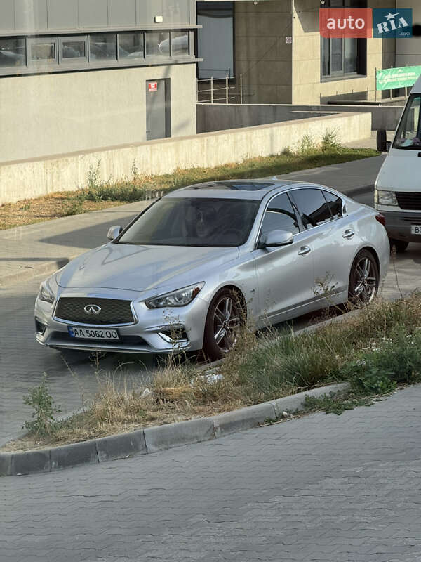 Седан Infiniti Q50 2017 в Києві