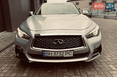 Седан Infiniti Q50 2017 в Ужгороді