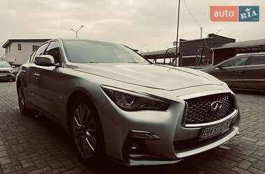 Седан Infiniti Q50 2017 в Ужгороді