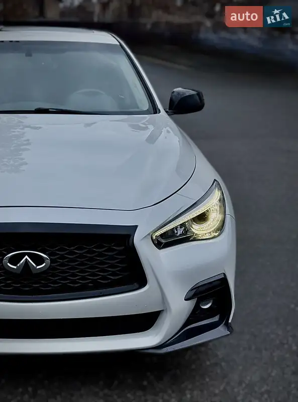 Infiniti Q50