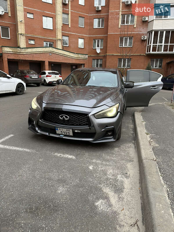 Седан Infiniti Q50 2015 в Борисполе