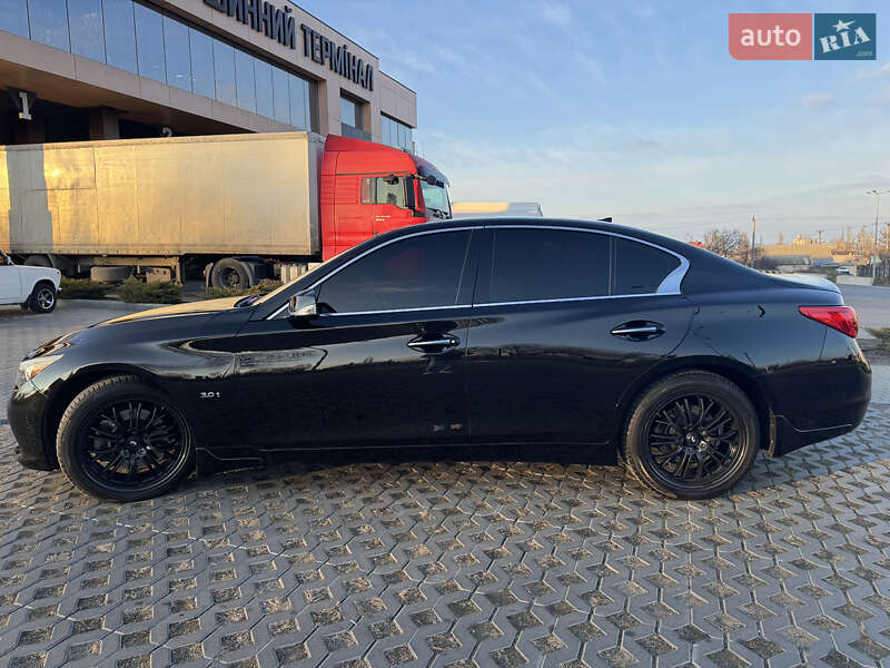 Седан Infiniti Q50 2016 в Одесі