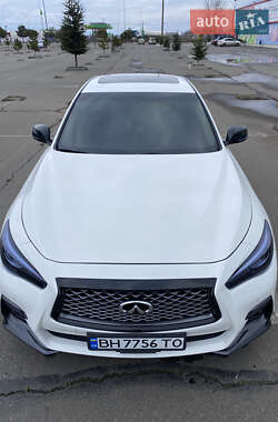 Седан Infiniti Q50 2015 в Одесі