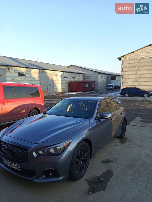 Седан Infiniti Q50 2017 в Киеве