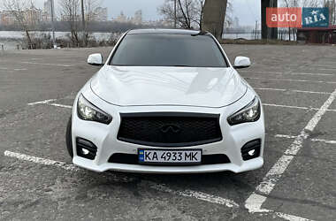 Седан Infiniti Q50 2015 в Києві