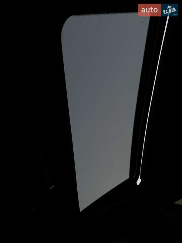 Седан Infiniti Q50 2018 в Днепре