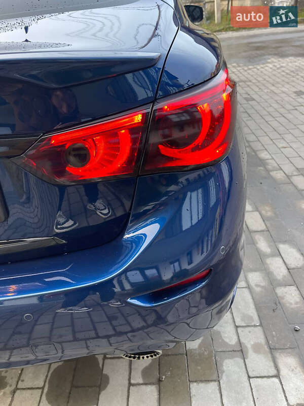 Седан Infiniti Q50 2016 в Луцьку