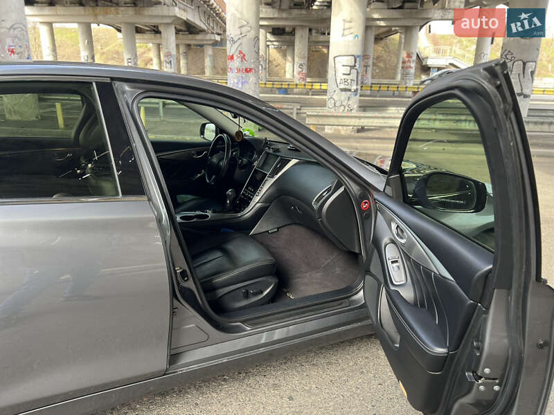 Седан Infiniti Q50 2015 в Одесі