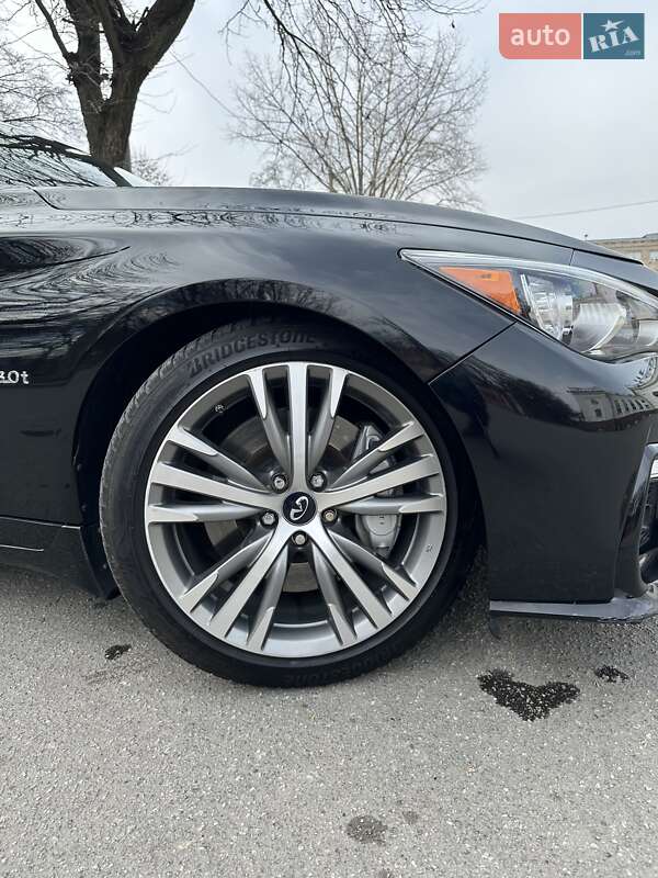 Седан Infiniti Q50 2018 в Кропивницькому