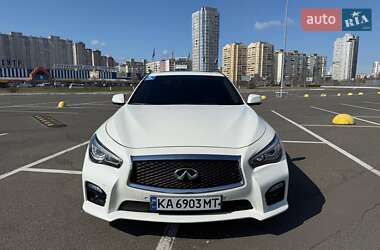 Седан Infiniti Q50 2017 в 