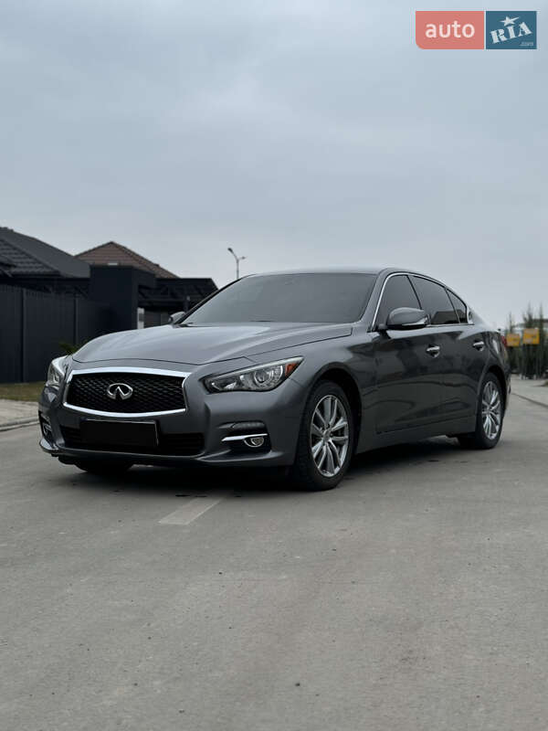 Infiniti Q50 2016