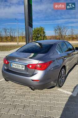 Седан Infiniti Q50 2016 в 