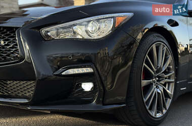 Седан Infiniti Q50 2017 в 