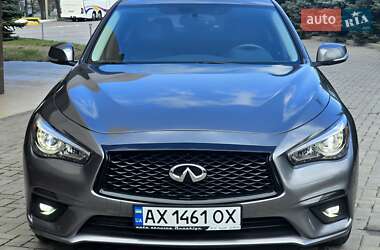 Седан Infiniti Q50 2017 в 