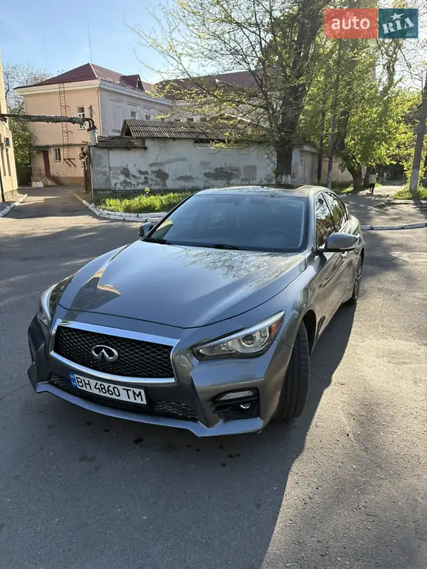Infiniti Q50 2016