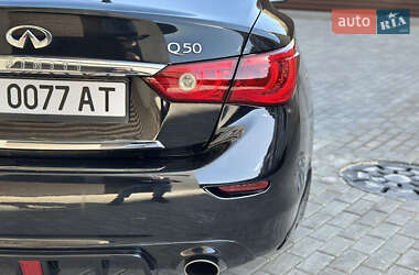 Седан Infiniti Q50 2017 в 