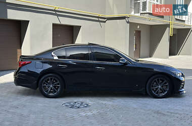 Седан Infiniti Q50 2017 в 