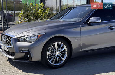 Седан Infiniti Q50 2019 в 