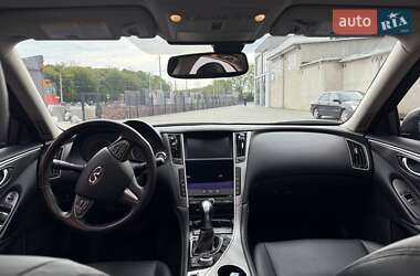 Седан Infiniti Q50 2017 в 