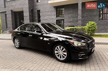 Седан Infiniti Q50 2016 в 