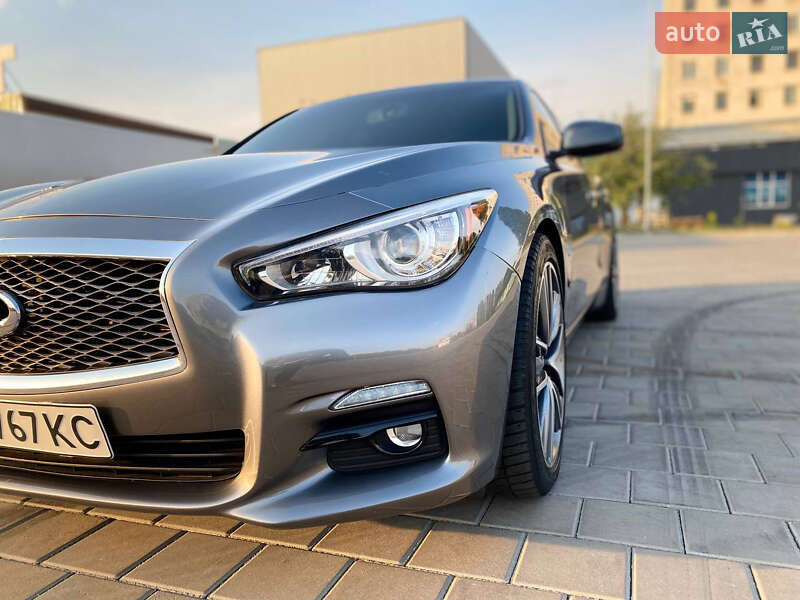 Седан Infiniti Q50 2015 в Черкасах