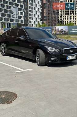 Седан Infiniti Q50 2014 в 