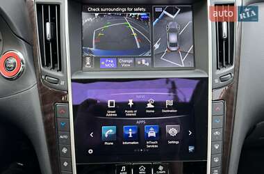 Седан Infiniti Q50 2016 в 