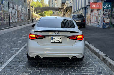 Седан Infiniti Q50 2018 в 