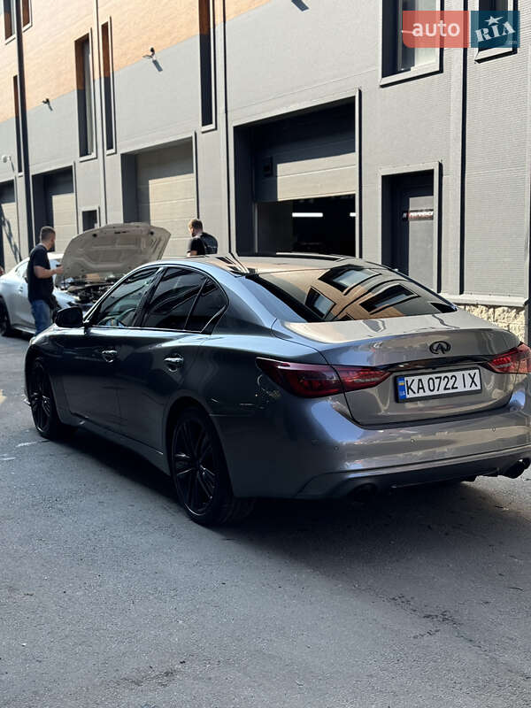 Седан Infiniti Q50 2016 в Киеве