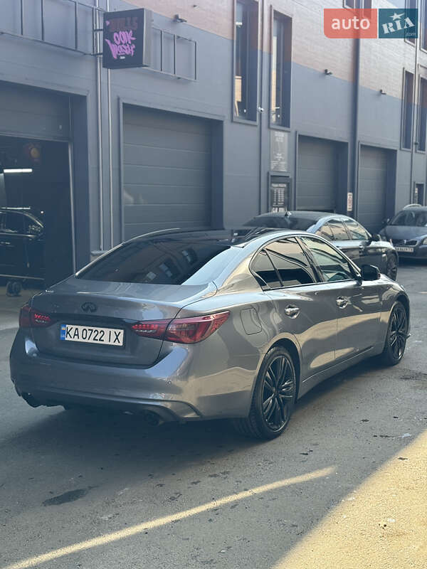 Седан Infiniti Q50 2016 в Киеве