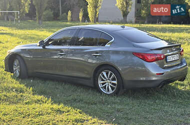 Седан Infiniti Q50 2013 в 