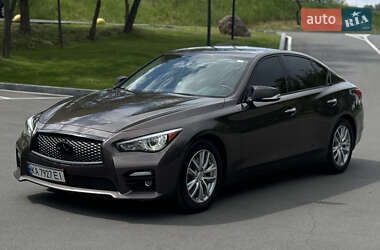 Седан Infiniti Q50 2016 в 