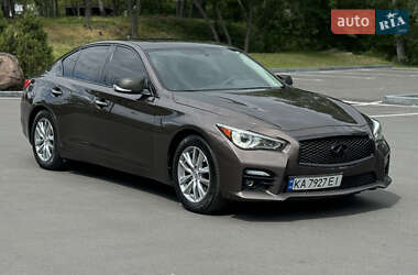 Седан Infiniti Q50 2016 в 