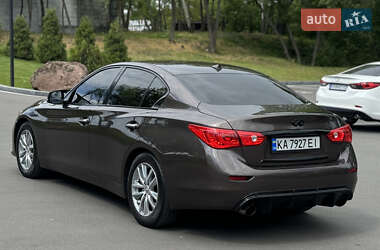 Седан Infiniti Q50 2016 в 