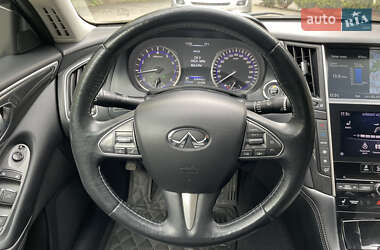 Седан Infiniti Q50 2014 в 