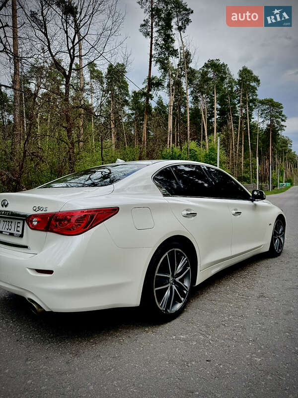 Седан Infiniti Q50 2016 в Києві