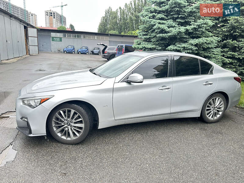 Седан Infiniti Q50 2018 в Киеве