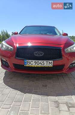Седан Infiniti Q50 2016 в Ременеві