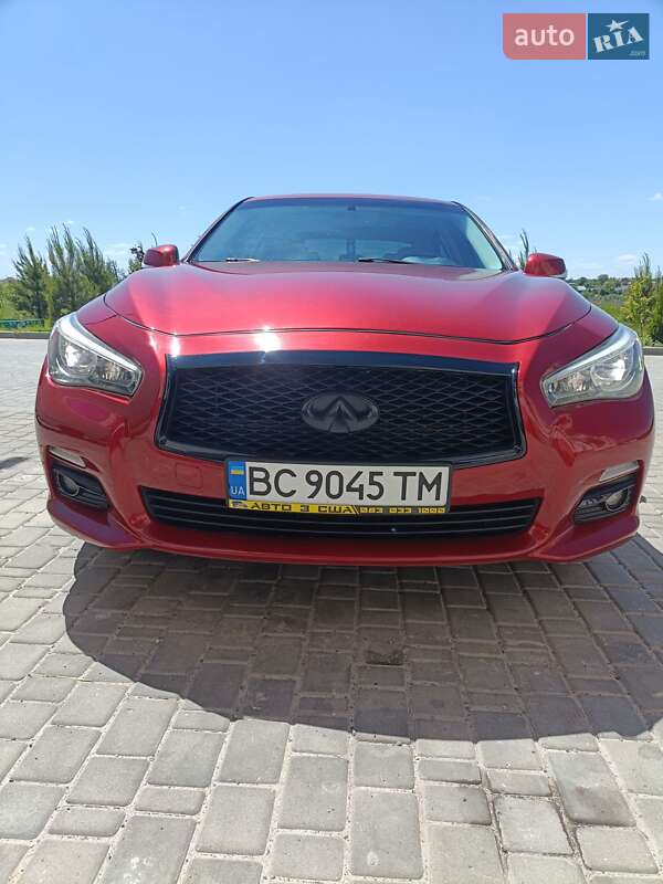 Infiniti Q50 2016