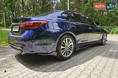 Седан Infiniti Q50 2023 в 