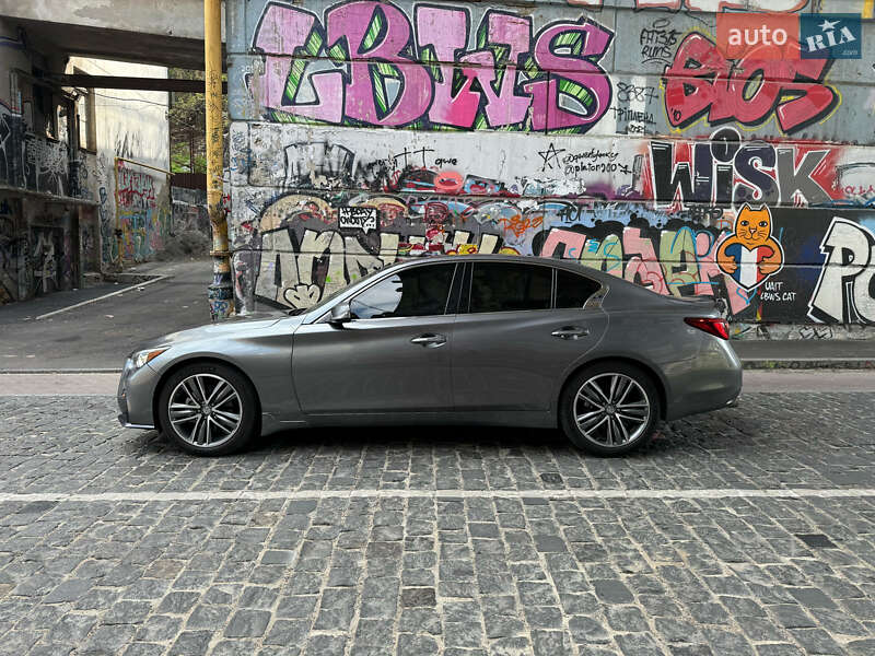 Седан Infiniti Q50 2017 в Одессе