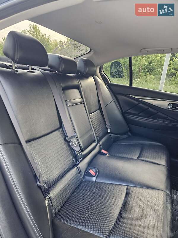 Седан Infiniti Q50 2018 в Ніжині