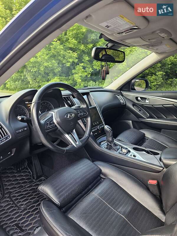 Седан Infiniti Q50 2018 в Ніжині