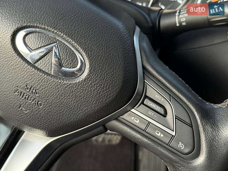 Седан Infiniti Q50 2017 в Харкові