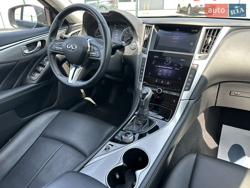 Седан Infiniti Q50 2021 в Киеве