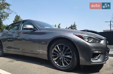 Седан Infiniti Q50 2017 в 