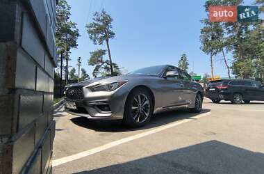 Седан Infiniti Q50 2017 в 