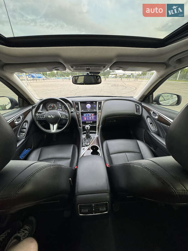 Седан Infiniti Q50 2017 в Харькове