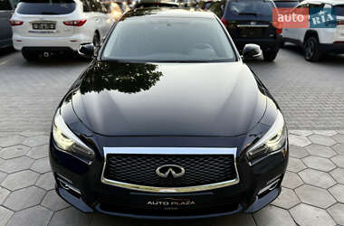 Седан Infiniti Q50 2017 в 