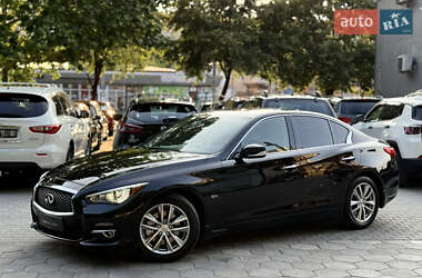 Седан Infiniti Q50 2017 в 